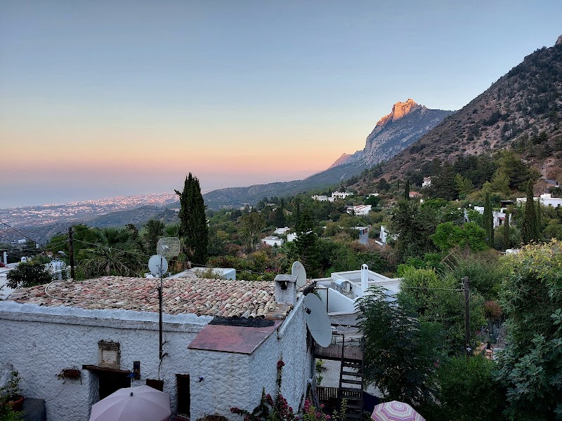 Karaman Village (Karmi)