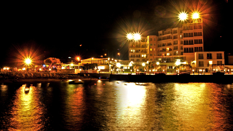 Ada Beach Hotel