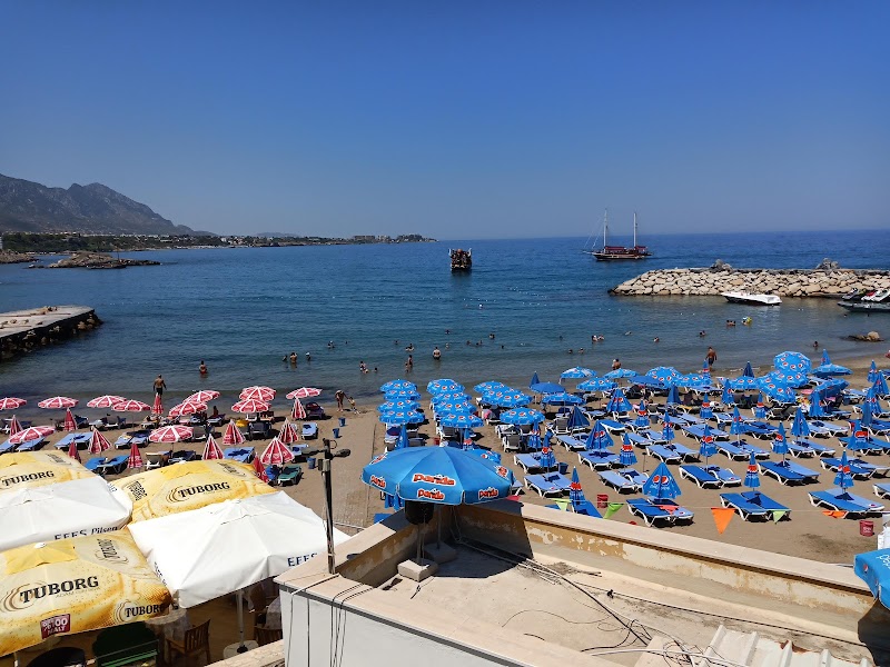 Kervansaray Beach