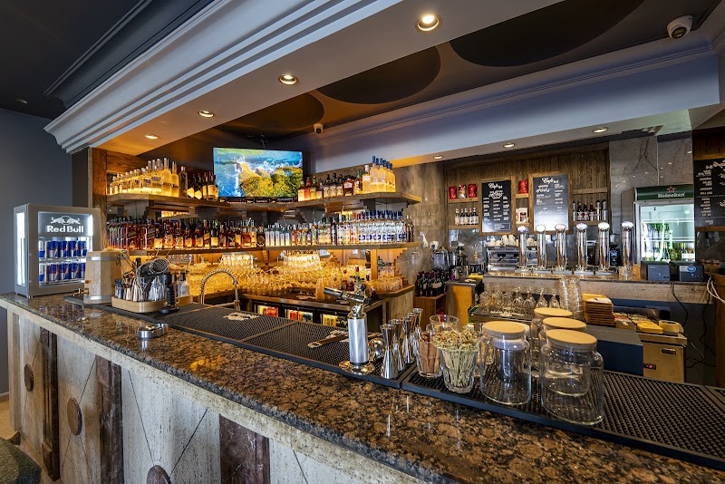 Cafe 34